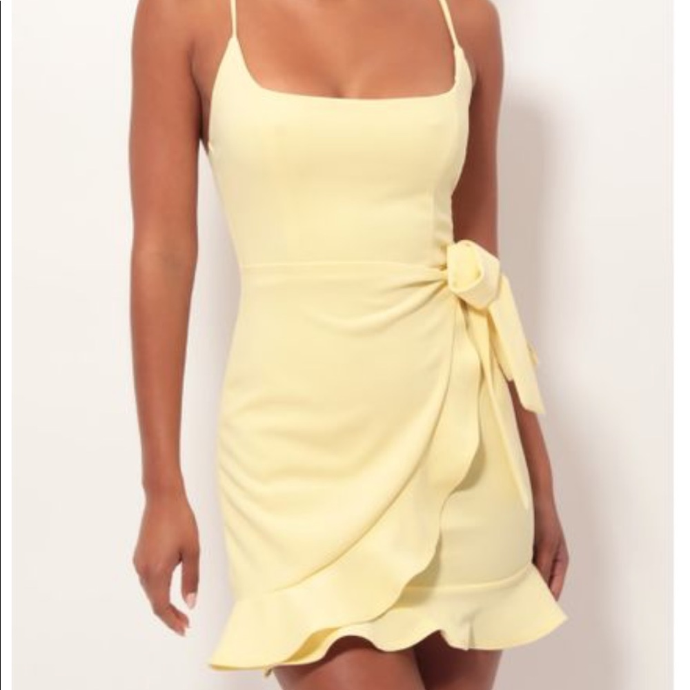 Capri ruffle tie dress